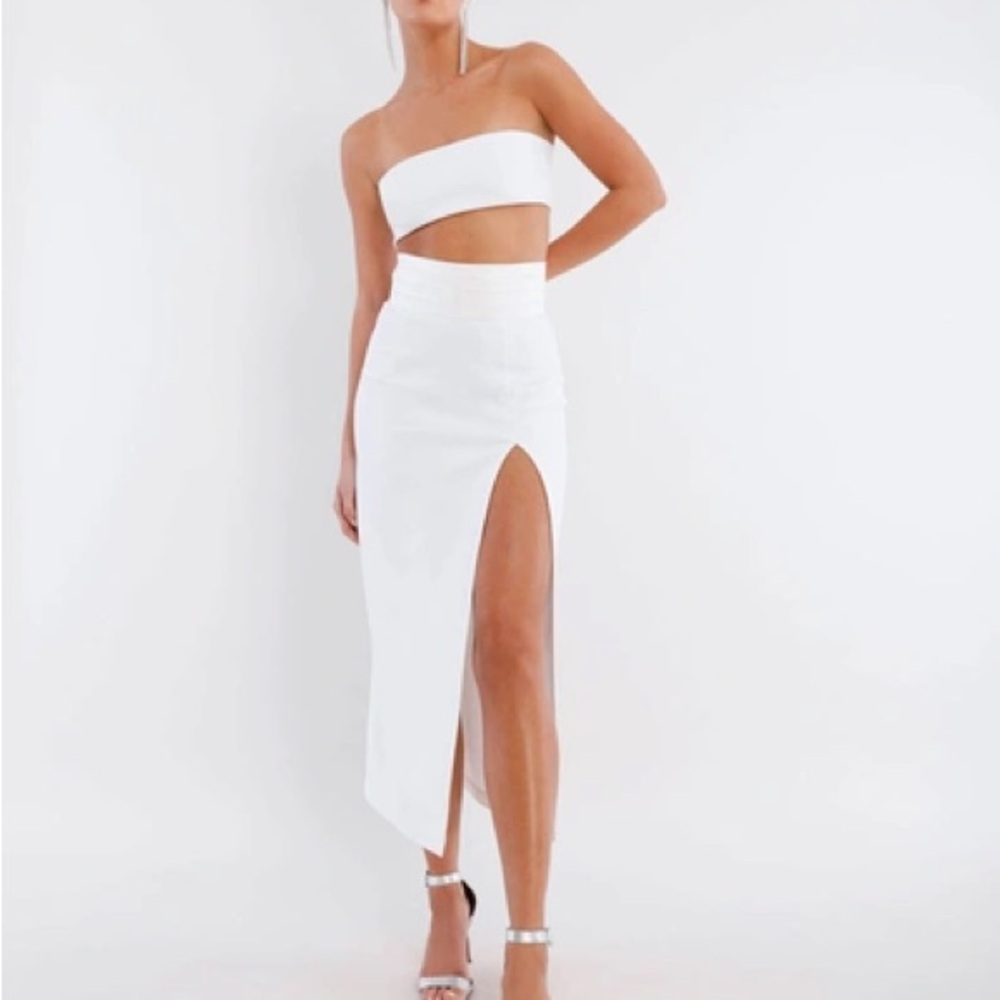 BCBGMAXAZRIA BROOKS SLIT SKIRT IN OPTIC WHITE Maeve Reilly Sz 6